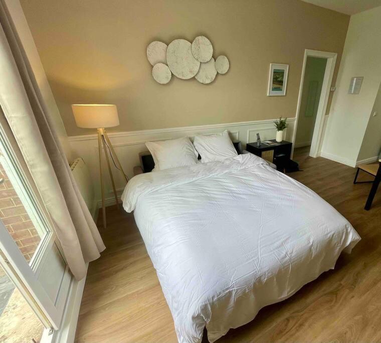 L'Accostage Apartment Dieppe Bagian luar foto
