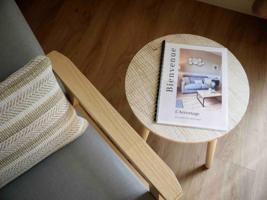 L'Accostage Apartment Dieppe Bagian luar foto